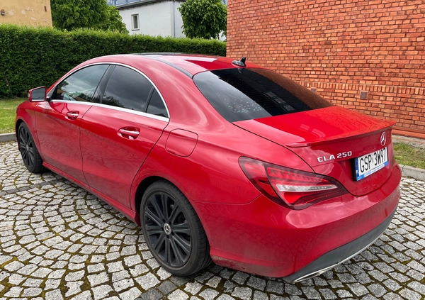 Mercedes-Benz CLA cena 105000 przebieg: 61800, rok produkcji 2018 z Sopot małe 79